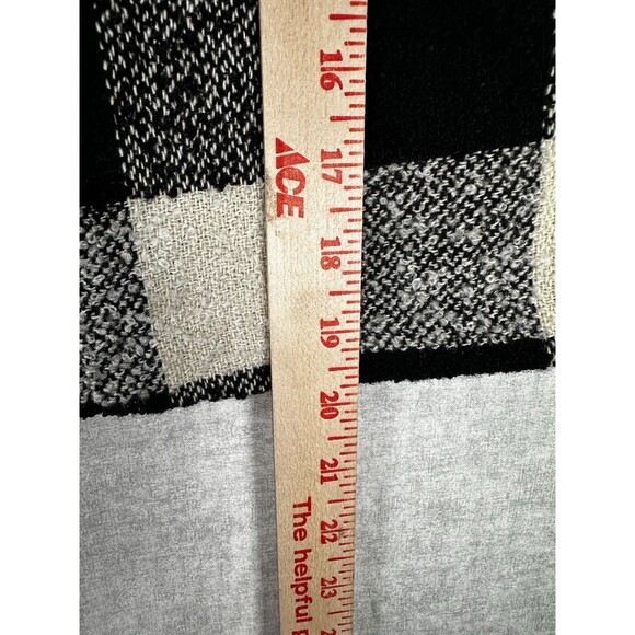 The Limited Pencil Skirt Textured Tweed Black White Plaid Women’s Size 12 Wool - Picture 5 of 6